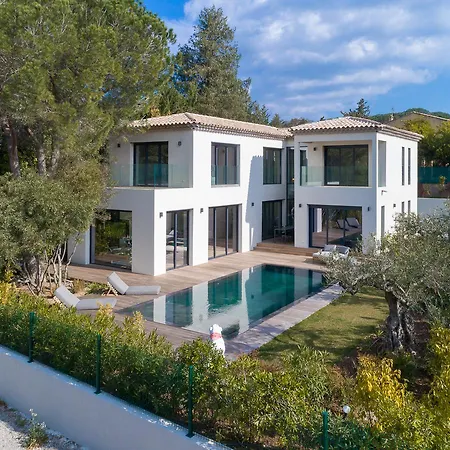 Villa 27 *